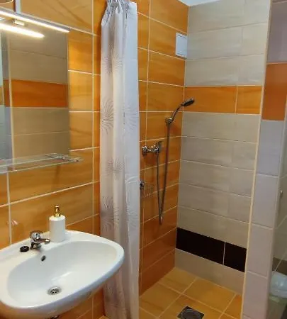 Hajnalsugar Apartman * Hajdúszoboszló